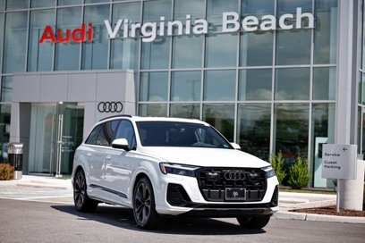 New 2025 Audi Q7 3.0T Premium Plus