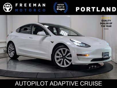 Used 2019 Tesla Model 3 Standard Range Plus