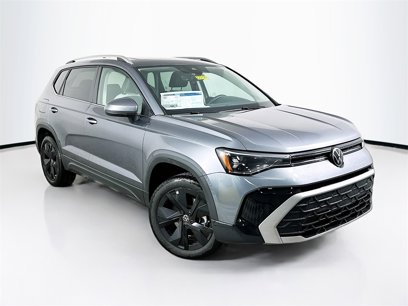 New 2025 Volkswagen Taos SE