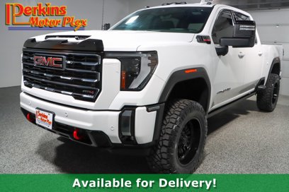 Used 2024 GMC Sierra 2500 AT4 w/ AT4 Premium Plus Package