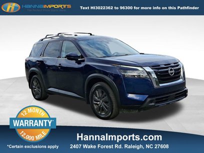 Used 2022 Nissan Pathfinder SV w/ SV Premium Package