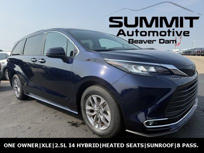 Used 2023 Toyota Sienna XLE