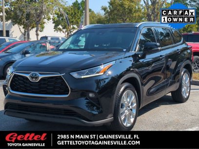 Used 2023 Toyota Highlander Limited