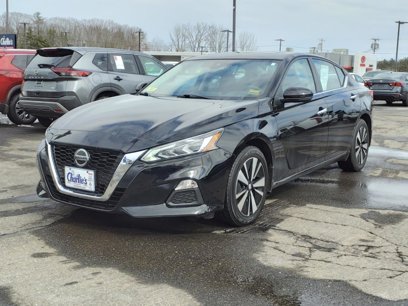 Used 2022 Nissan Altima 2.5 SV w/ SV Premium Package