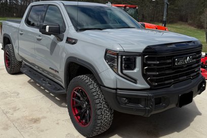 Used 2024 GMC Sierra 1500 AT4X
