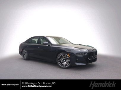New 2025 BMW 760i xDrive w/ Luxury Rear Seating Package