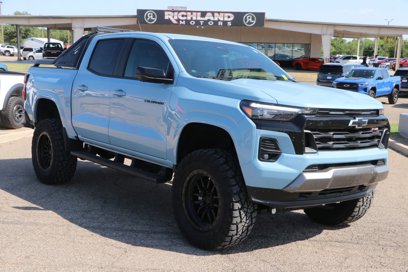 New 2025 Chevrolet Colorado Z71 w/ Midnight Edition