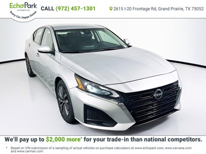 Used 2023 Nissan Altima 2.5 SV