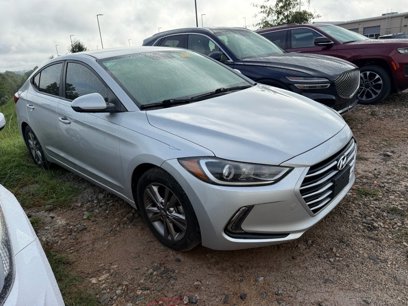 Used 2017 Hyundai Elantra SE w/ SE A/T Tech Package 03