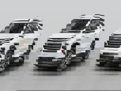 New 2025 Chevrolet Traverse LT w/ Enhanced Driving Package