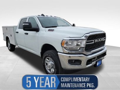 New 2024 RAM 2500 Tradesman w/ Chrome Appearance Group