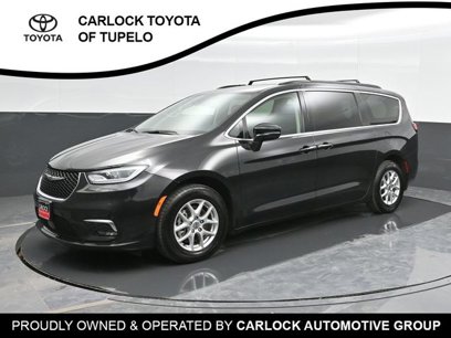Used 2022 Chrysler Pacifica Touring-L
