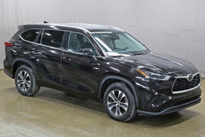 Used 2021 Toyota Highlander XLE