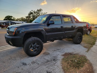 Used 2003 Chevrolet Avalanche 4x4 w/ Suspension Package, Off-Road