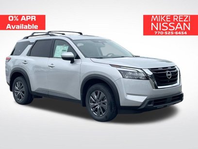 New 2025 Nissan Pathfinder SV