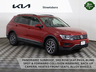 Used 2020 Volkswagen Tiguan SE w/ Panoramic Sunroof Package