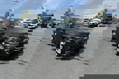 Used 2018 Chevrolet Malibu LT