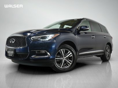 Used 2017 INFINITI QX60 AWD w/ Premium Package