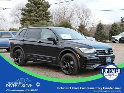 New 2024 Volkswagen Tiguan SE R-Line