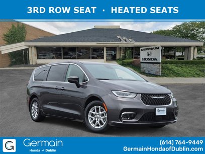 Used 2023 Chrysler Pacifica Touring-L