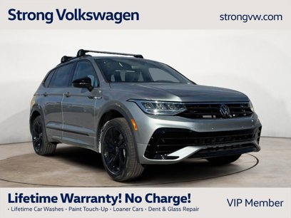 New 2024 Volkswagen Tiguan SE R-Line