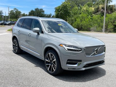 New 2025 Volvo XC90 B6 Plus w/ Protection Package