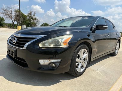 Used 2015 Nissan Altima 2.5 SL w/ Technology Package