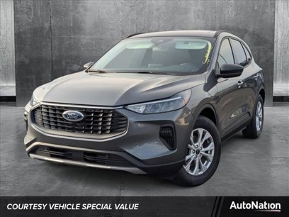 New 2025 Ford Escape Active w/ Cold Weather Package