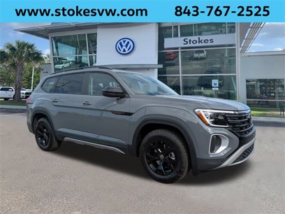 New 2025 Volkswagen Atlas Peak Edition SE