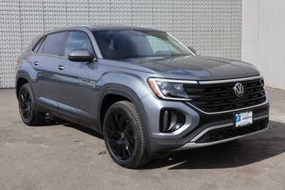 New 2025 Volkswagen Atlas Cross Sport SE