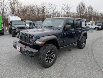 New 2025 Jeep Wrangler Unlimited Rubicon w/ Technology Group