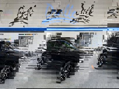 New 2025 Chevrolet Traverse High Country w/ LPO, Floor Liner Package