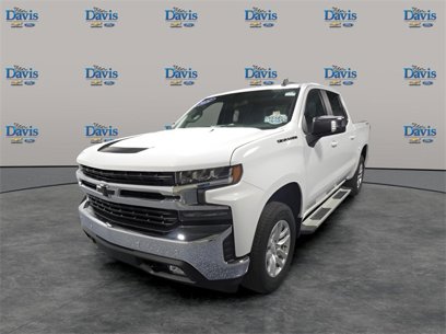 Used 2022 Chevrolet Silverado 1500 LT w/ Safety Package