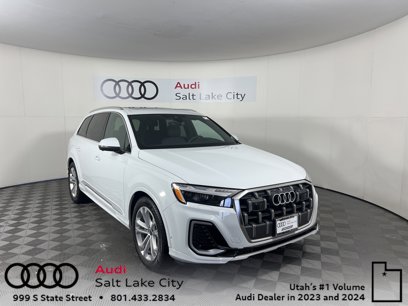 New 2025 Audi Q7 3.0T Prestige