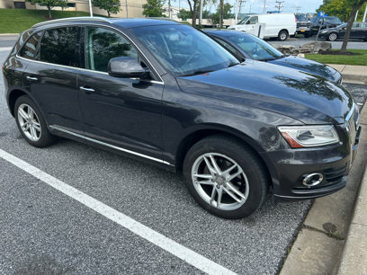 Used 2017 Audi Q5 2.0T Premium Plus w/ Technology Package