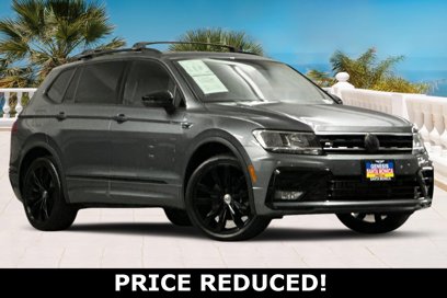 Used 2020 Volkswagen Tiguan SE R-Line