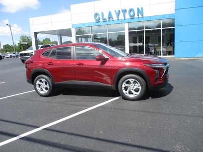 New 2025 Chevrolet Trax LS w/ LS Convenience Package
