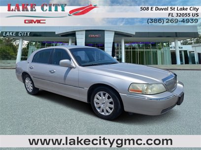 Used 2009 Lincoln Town Car Signature Limited