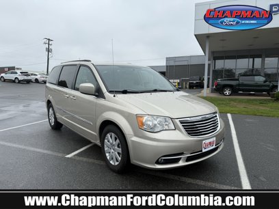 Used 2014 Chrysler Town & Country Touring