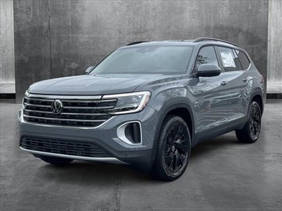 New 2025 Volkswagen Atlas SE