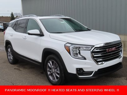 Used 2022 GMC Terrain SLT w/ Infotainment Package II