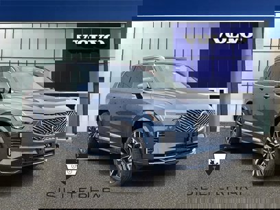 New 2025 Volvo XC90 B5 Plus w/ Protection Package Premier