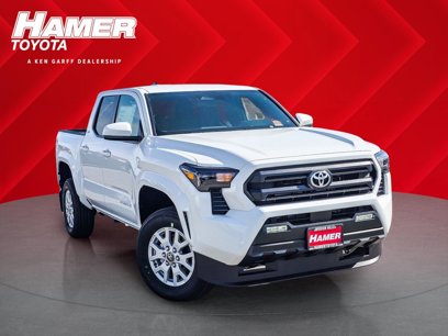 New 2025 Toyota Tacoma SR5