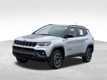 Used 2025 Jeep Compass Trailhawk