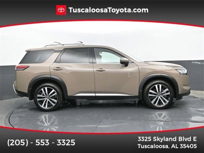 Used 2024 Nissan Pathfinder Platinum w/ Cargo Package