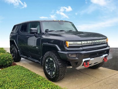 New 2024 GMC Hummer EV 2X w/ Extreme Off-Road Package