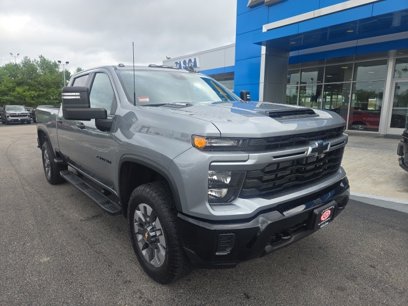 Used 2024 Chevrolet Silverado 2500 Custom w/ Custom Value Package