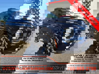 New 2025 Mitsubishi Outlander SE