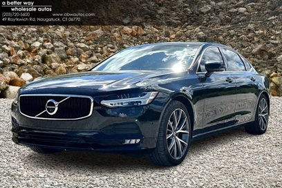 Used 2018 Volvo S90 T5 Momentum w/ Convenience Package