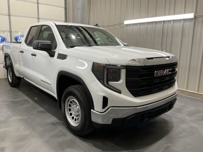 Used 2024 GMC Sierra 1500 Pro w/ Pro Value Package